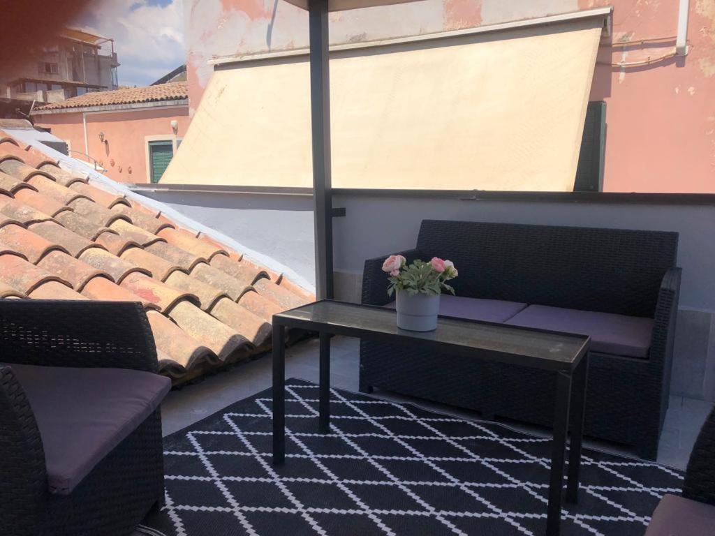 Narciso Boutique Apartment Acireale Ngoại thất bức ảnh